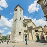 In The Centar Of Daire Rijeka