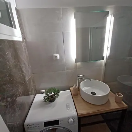 Apartmán In The Centar Of *