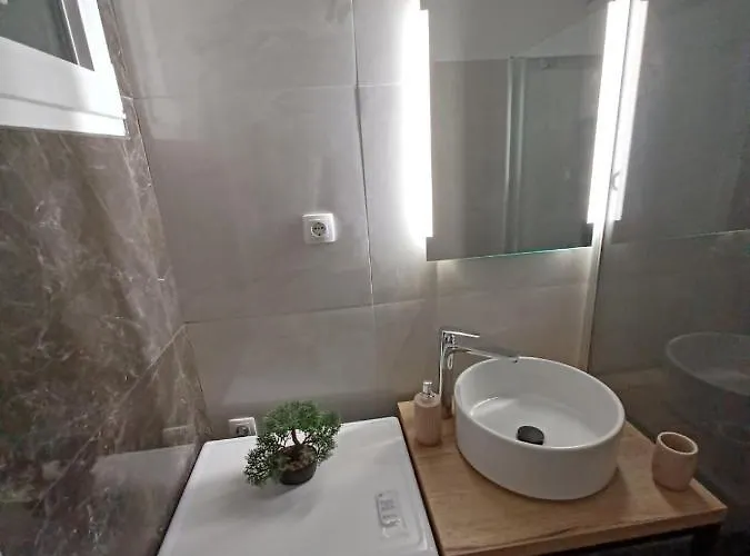 Appartamento In The Centar Of *